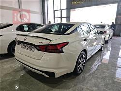 نيسان ألتيما